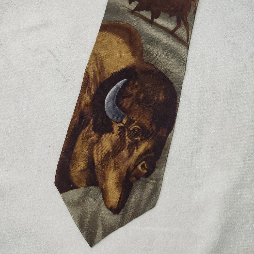 WWF Vintage 90s‎ American Bison Silk Crepe Tie Made In The USA